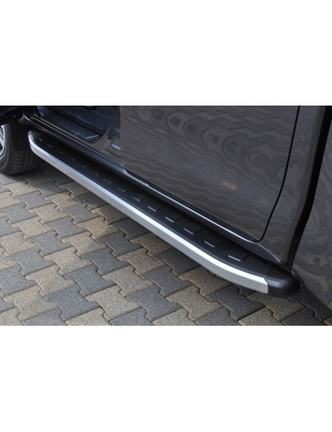 Marchepieds aluminium ARP Toyota Hilux 2016-2019