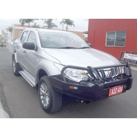 Pare-chocs avant Black Commercial Ironman Mitsubishi L200