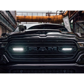 Kit intégration barres LED Lazer Lamps sur calandre de Dodge Ram 2019+