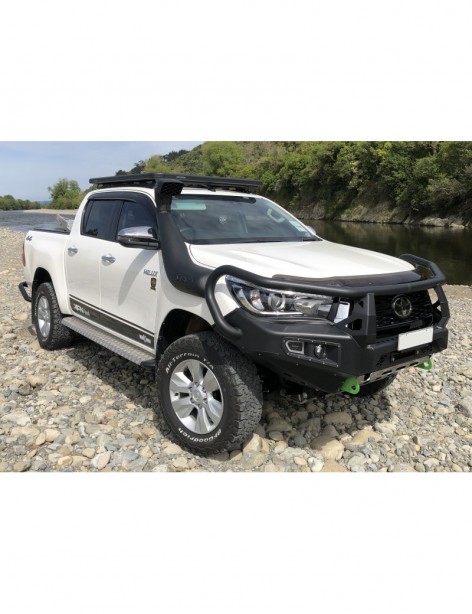 Pare-chocs Toyota Hilux N80 Revo 2018-août 2020