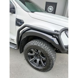 Protections latéraux Ford...
